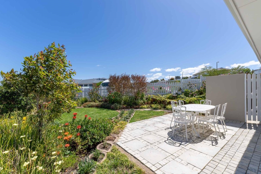 1 Bedroom Property for Sale in Hunters Estate Western Cape